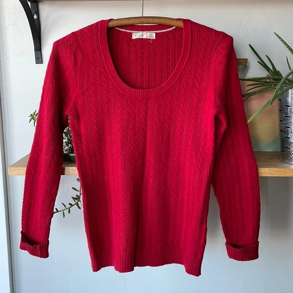 Old Navy Red Cable Knit Cotton Scoop Neck Sweater Sz M - Picture 1 of 4